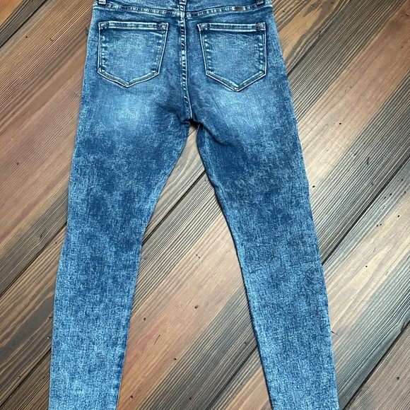 KanCan Lizzie High Rise Jeans - Picture 4 of 5